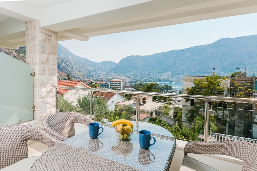 Apartments Los Olivos 코토르 객실 사진